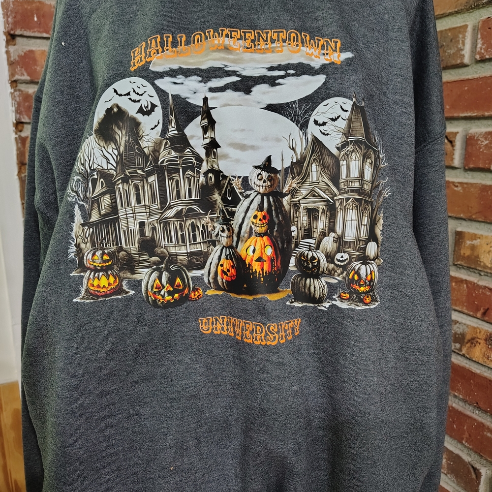 Gildan Heavy Blend Dark Gray Sweatshirt